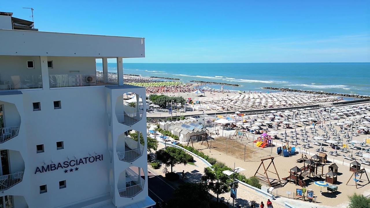 Ambasciatori Hotel - Beach Front -Breakfast Xxl & Brunch Until 12 30Pm Misano Adriatico Exterior foto